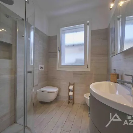 Batik - Immobiliare Azzurra Vila