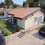 Batik - Immobiliare Azzurra Villa