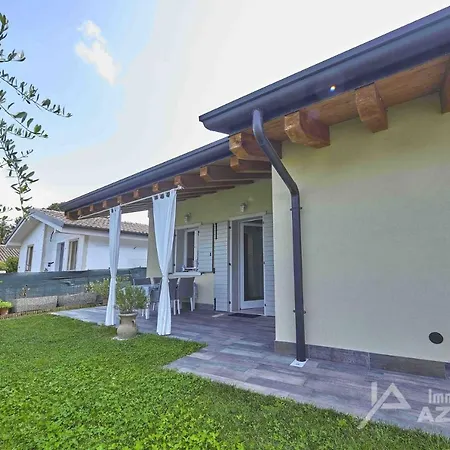 Villa Batik - Immobiliare Azzurra *