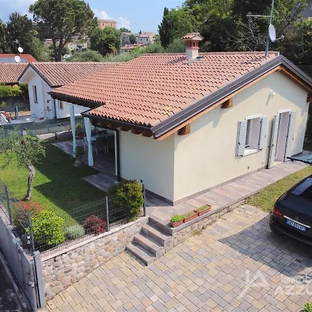 Batik - Immobiliare Azzurra Villa